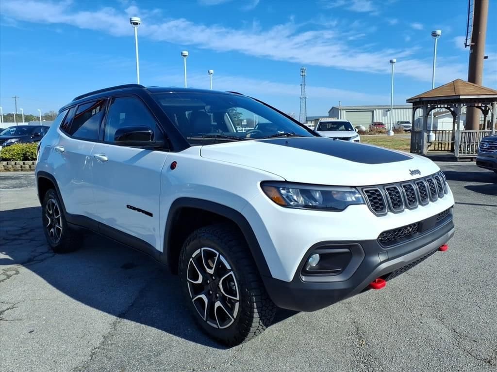 2024 Jeep Compass Trailhawk's photo