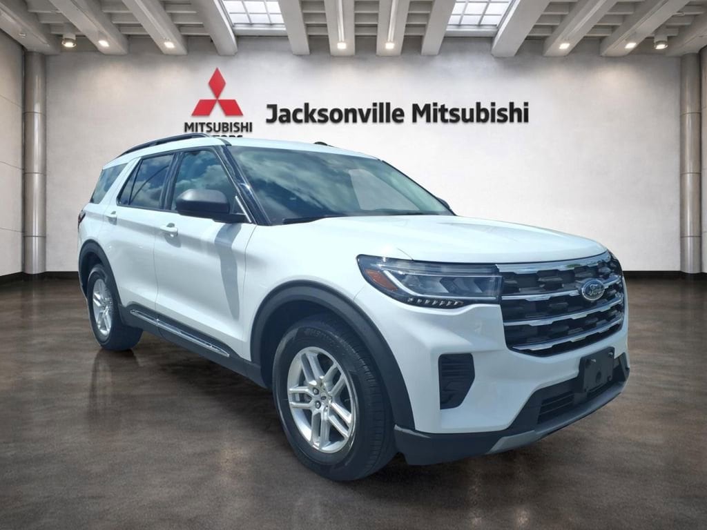Used 2025 Ford Explorer Active SUV
