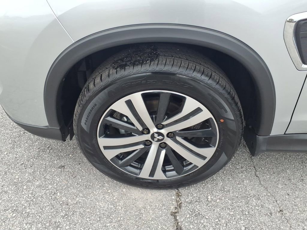 2026 Mitsubishi Outlander Sport SE - Photo 4
