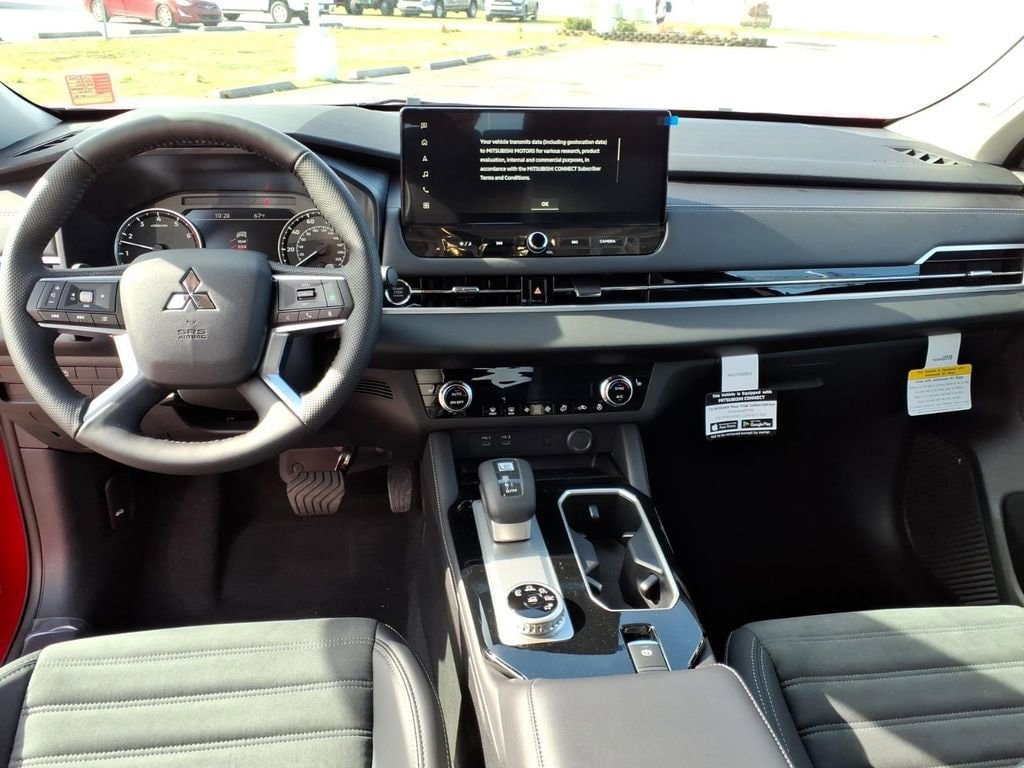 2026 Mitsubishi Outlander SE - Photo 8