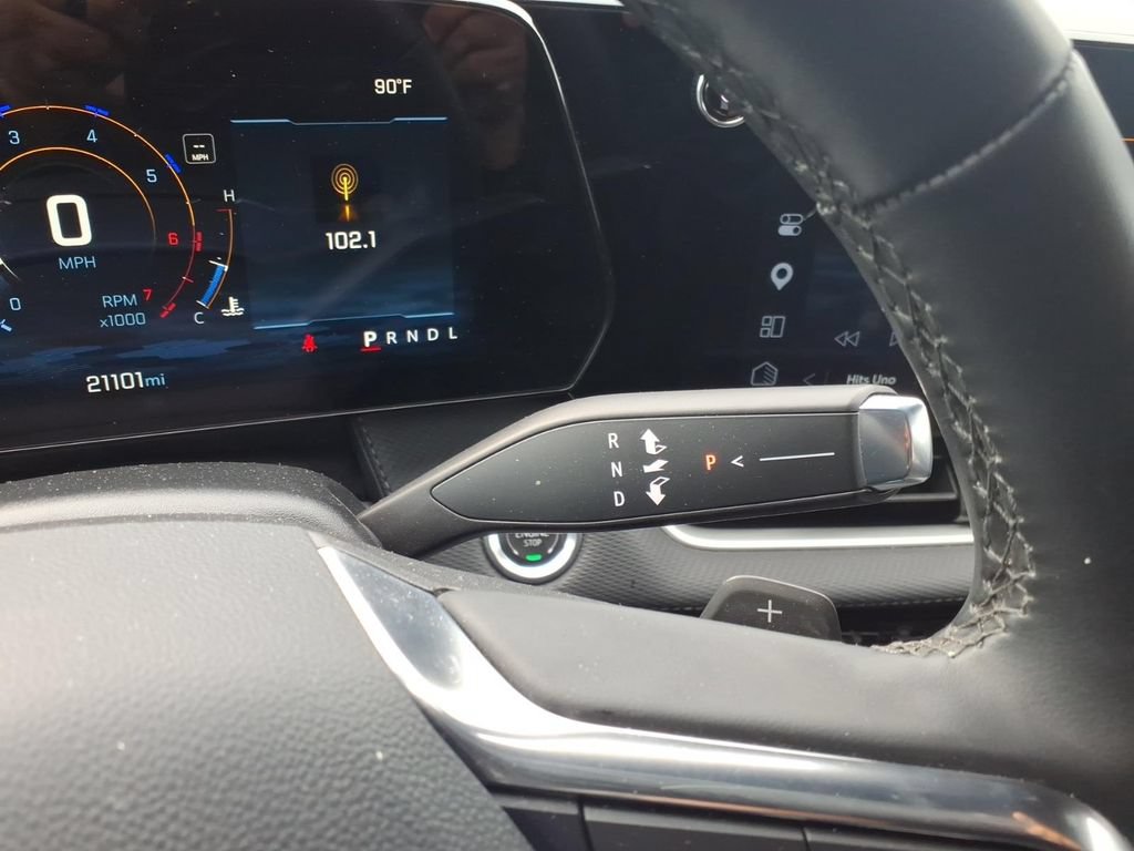 2025 Chevrolet Equinox LT - Photo 20