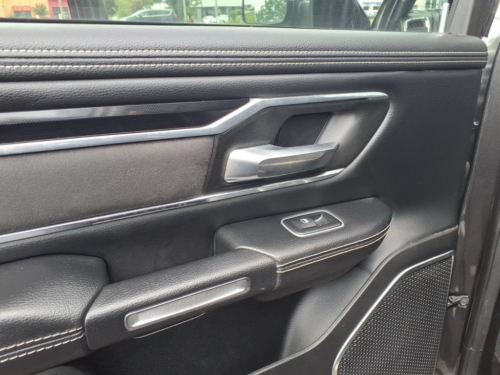 2021 RAM Ram 1500 Pickup Laramie - Photo 8
