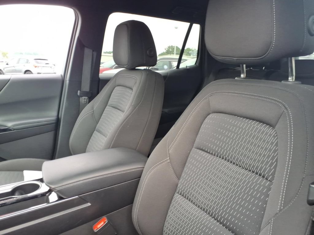 2025 Chevrolet Equinox LT - Photo 15