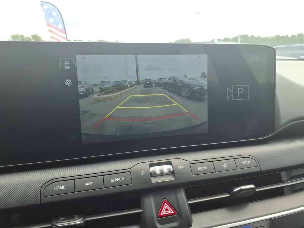2025 Kia K4 LXS - Photo 21