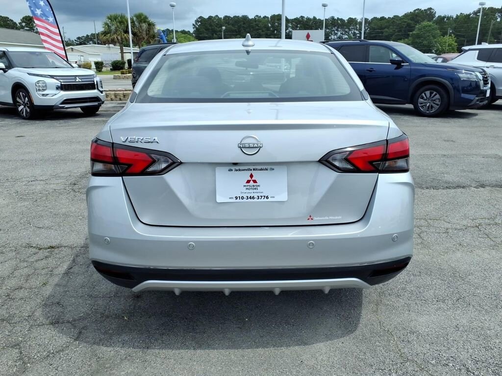Used 2025 Nissan Versa 1.6 SV Sedan