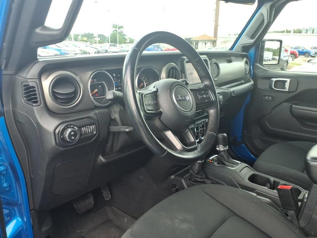 2021 Jeep Gladiator Sport S - Photo 17