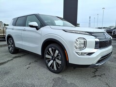 2025 Mitsubishi Outlander SE SUV