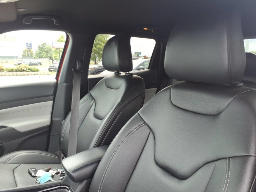 2025 Jeep Compass Limited - Photo 17