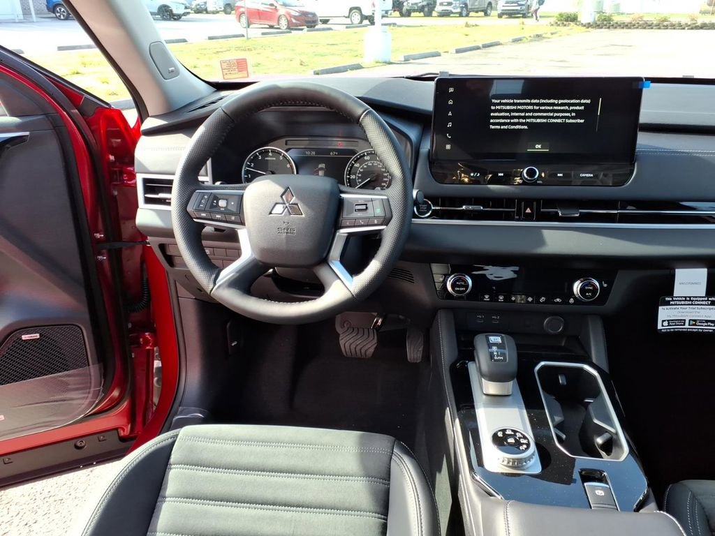 2026 Mitsubishi Outlander SE - Photo 10