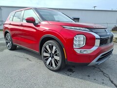 2025 Mitsubishi Outlander SE SUV