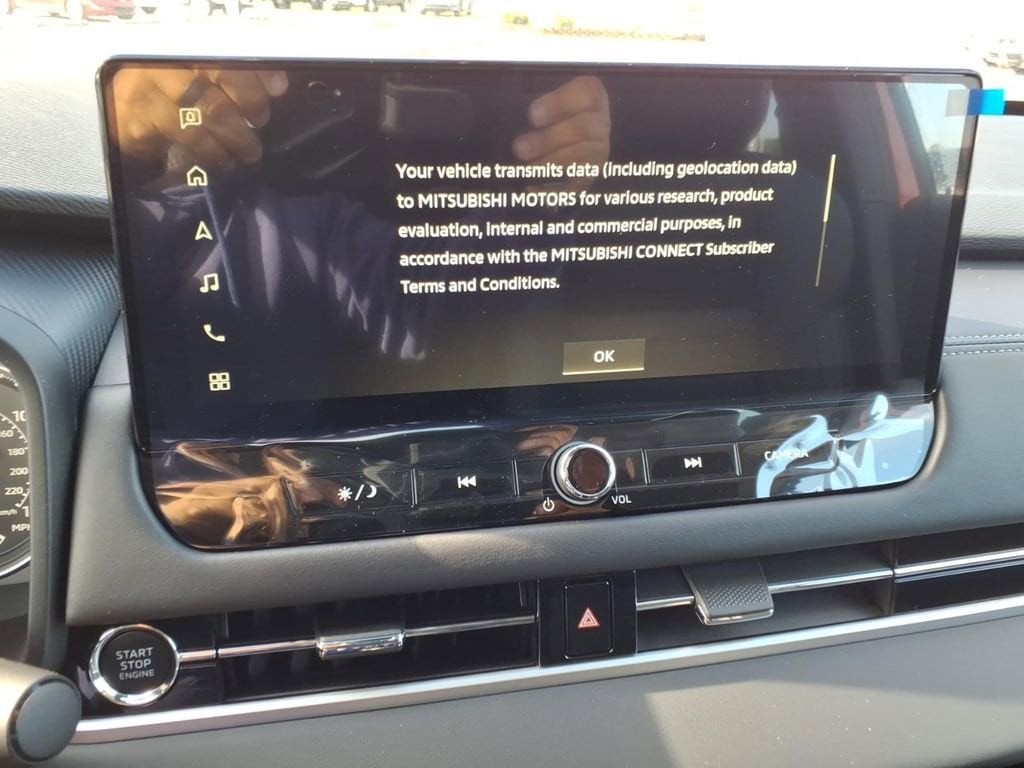 2026 Mitsubishi Outlander SE - Photo 16