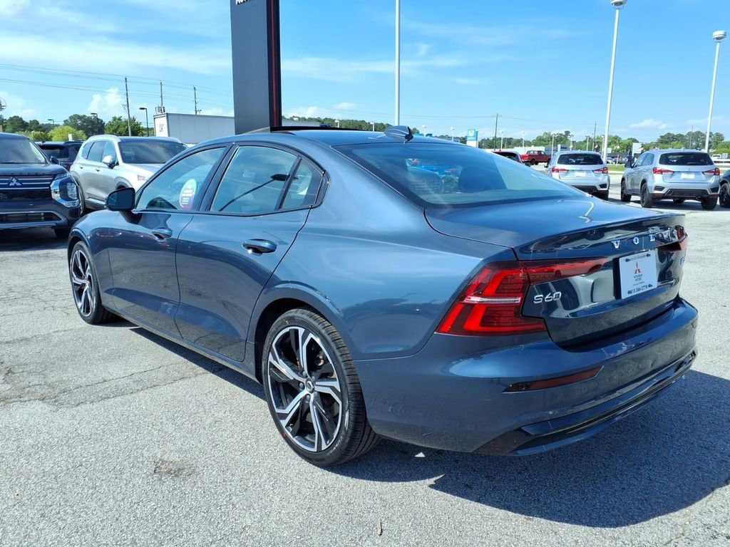 Used 2024 Volvo S60 B5 Core Dark Sedan