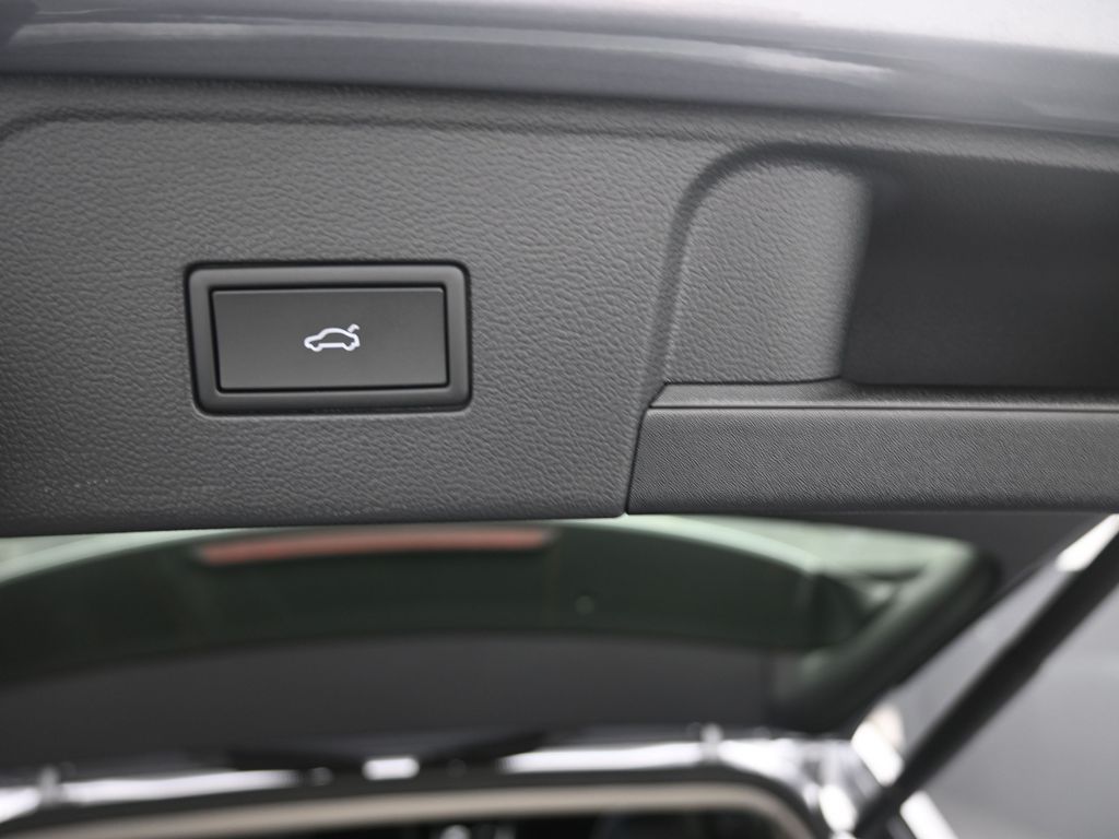 2026 Volkswagen Atlas SEL Premium R-Line - Photo 26