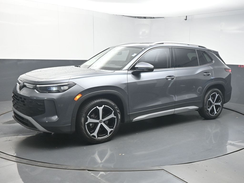 New 2026 Volkswagen Tiguan 2.0T SE SUV