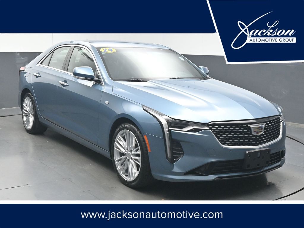 2024 Cadillac CT4