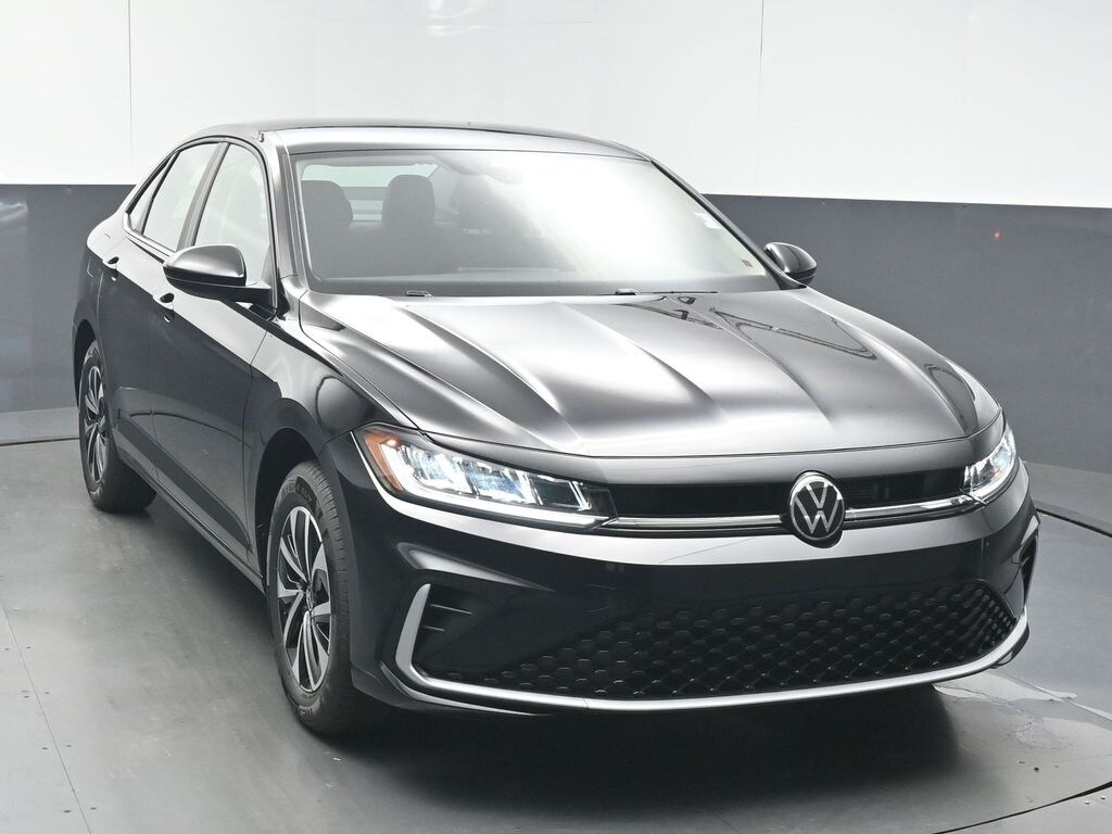 2026 Volkswagen Jetta 1.5T S photo 2