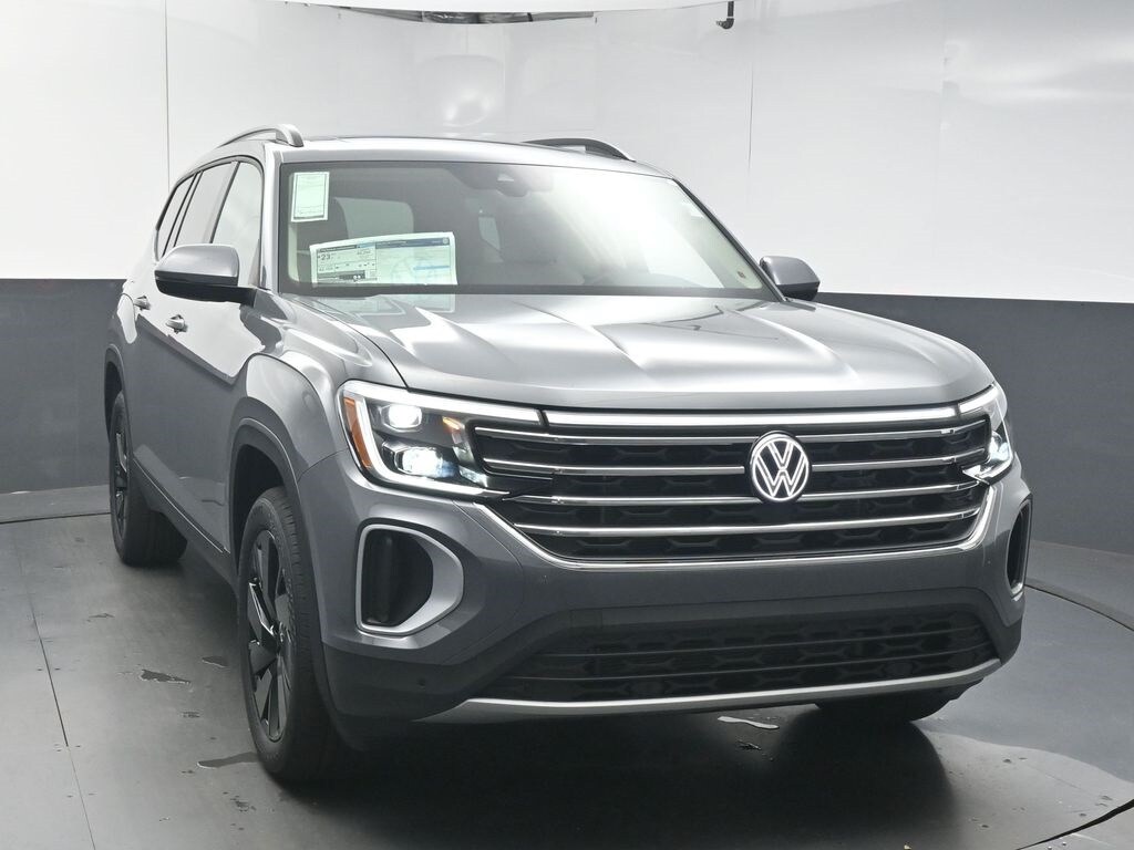 New 2026 Volkswagen Atlas 2.0T SE w/Technology SUV