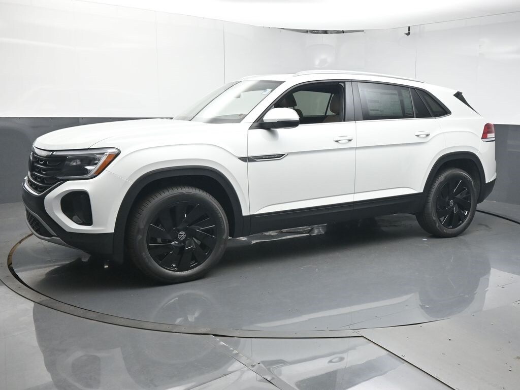2026 Volkswagen Atlas Cross Sport SE Technology photo 4