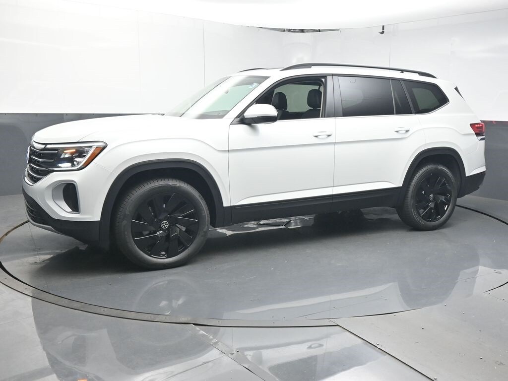 New 2026 Volkswagen Atlas 2.0T SE w/Technology SUV