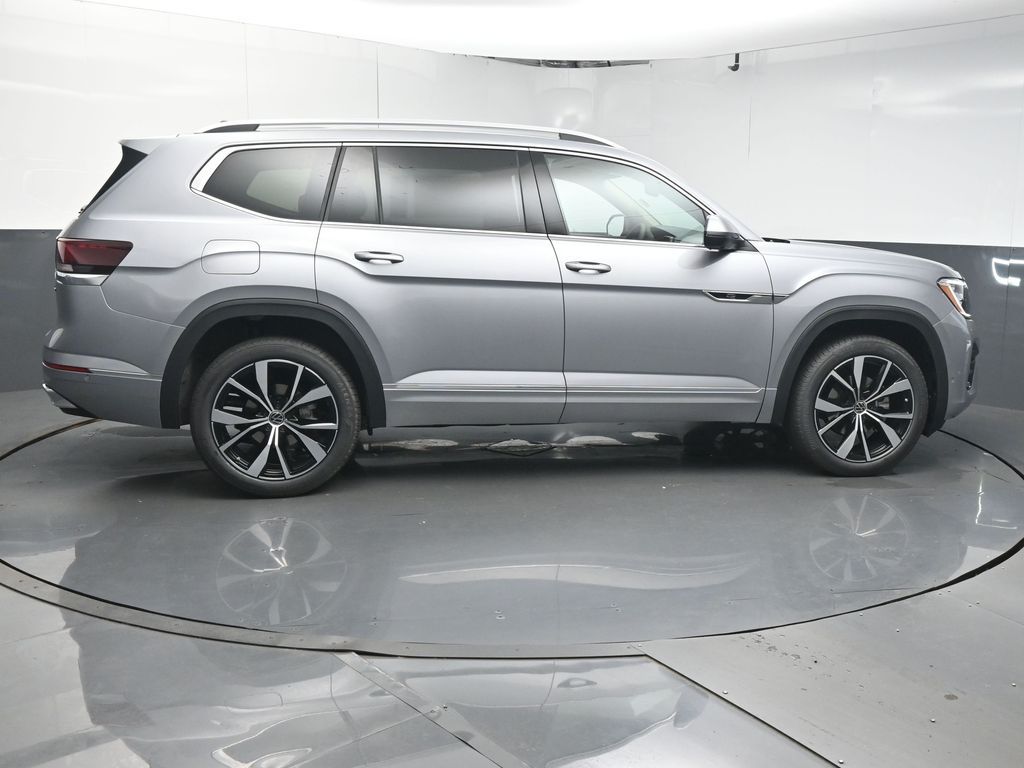 2026 Volkswagen Atlas SEL Premium R-Line - Photo 8