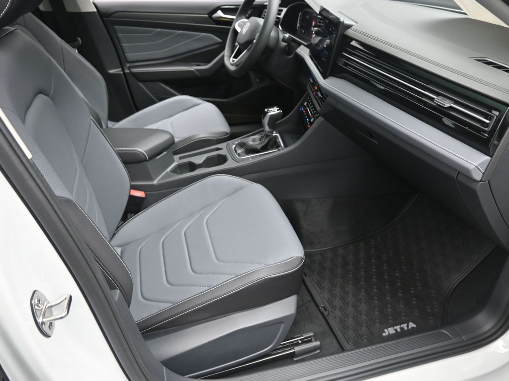 2026 Volkswagen Jetta SEL - Photo 29