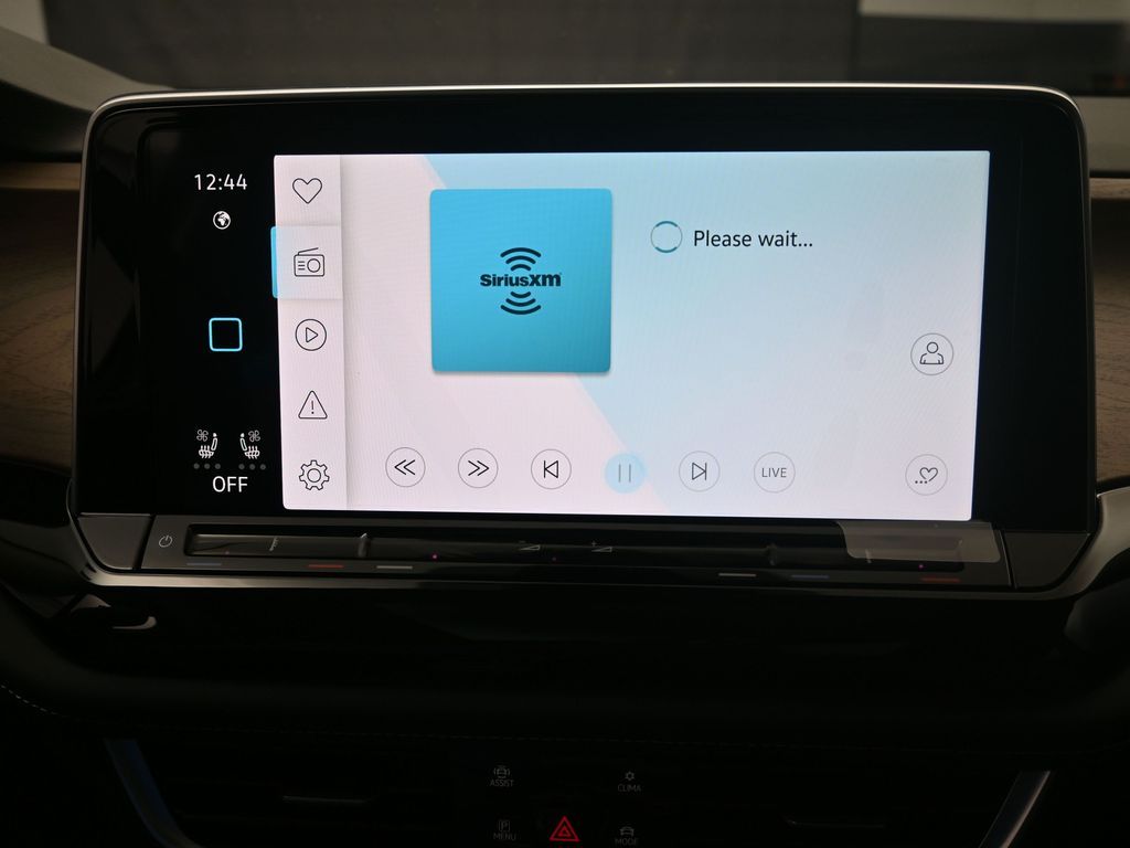 2026 Volkswagen Atlas SE w/Tech - Photo 11