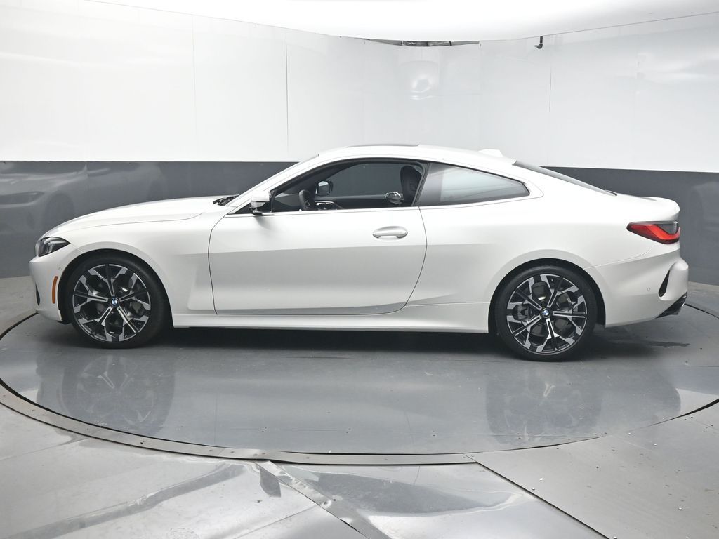 2026 BMW 4 Series 430i - Photo 5