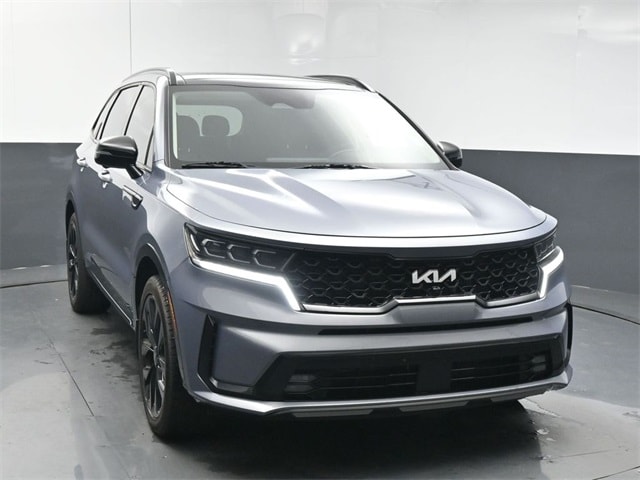 Used 2022 Kia Sorento SX Prestige with VIN 5XYRK4LF5NG101075 for sale in Macon, GA