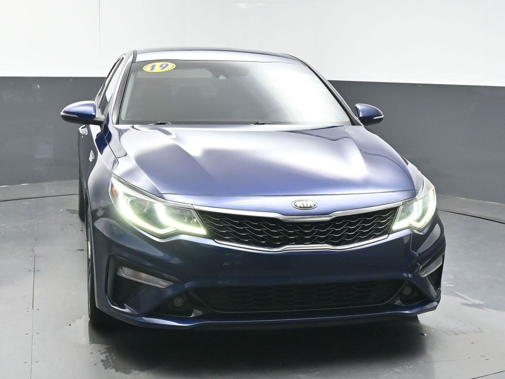 Used 2019 Kia Optima S with VIN 5XXGT4L38KG353297 for sale in Macon, GA