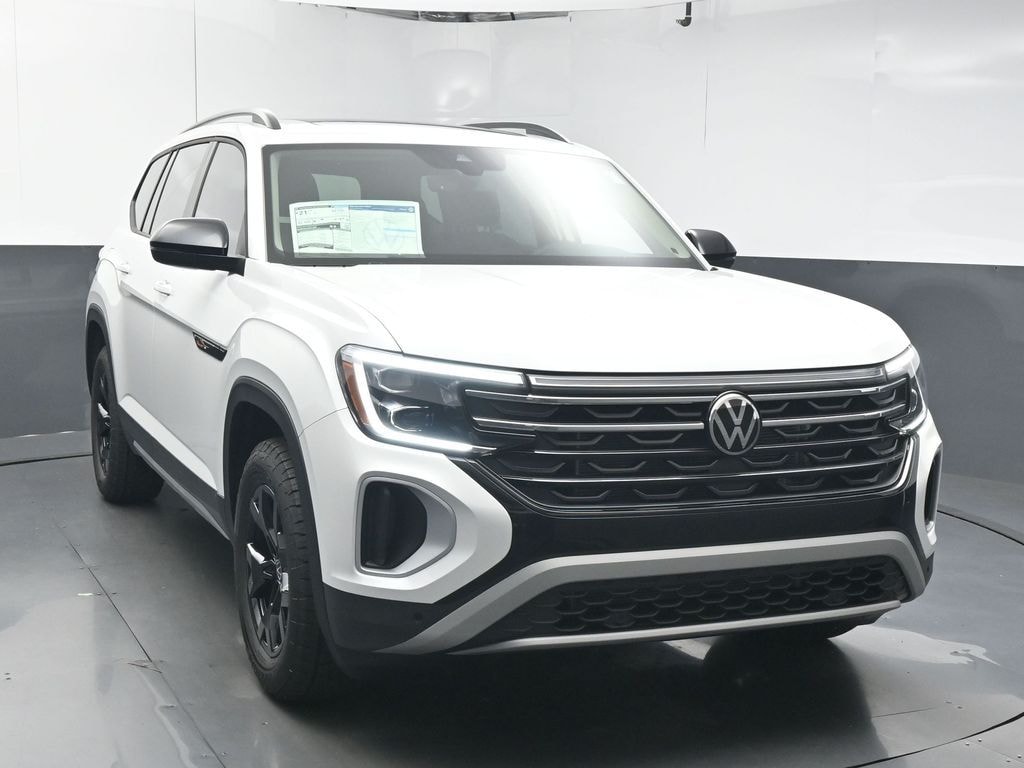 New 2026 Volkswagen Atlas 2.0T Peak Edition SUV