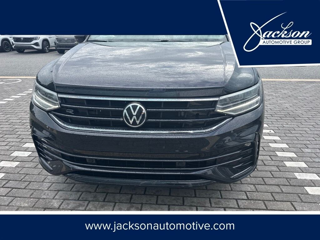 Used 2023 Volkswagen Tiguan 2.0T SE R-Line Black SUV