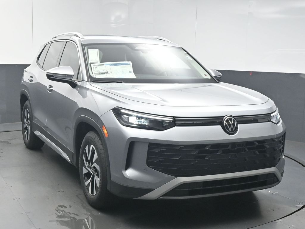 New 2026 Volkswagen Tiguan 2.0T S SUV