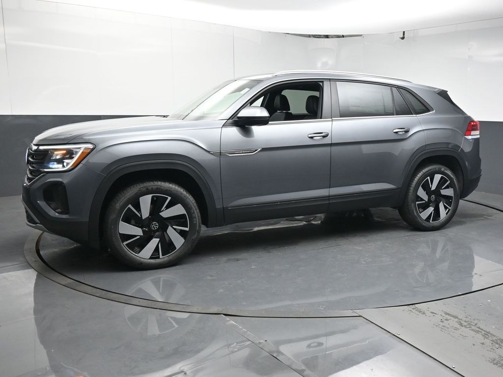 New 2025 Volkswagen Atlas Cross Sport 2.0T SE w/Technology SUV