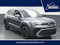2025 Volkswagen Taos 1.5T SE SUV