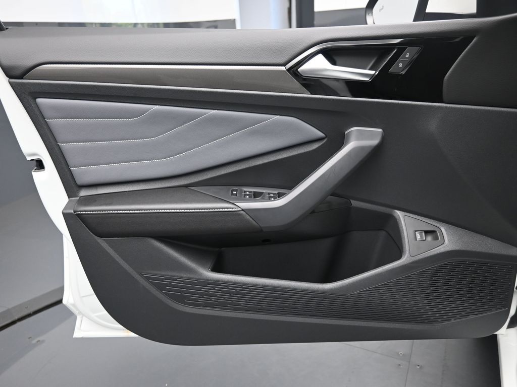 2026 Volkswagen Jetta SEL - Photo 21