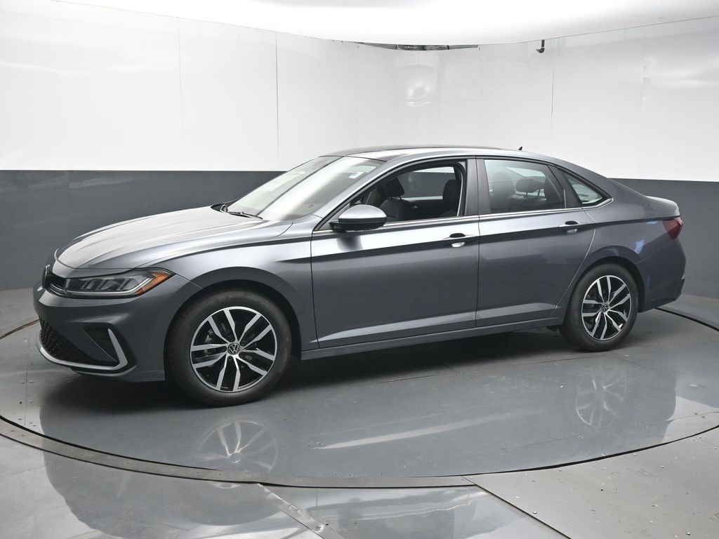 New 2026 Volkswagen Jetta 1.5T SE Sedan