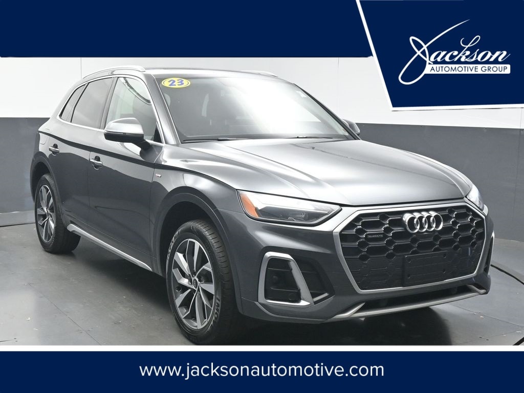 2023 Audi Q5 Premium Plus's photo