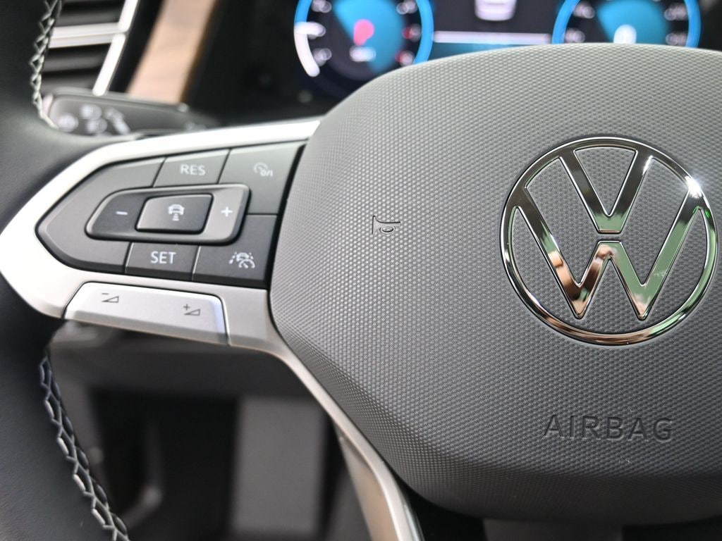 2026 Volkswagen Atlas SE w/Tech - Photo 15