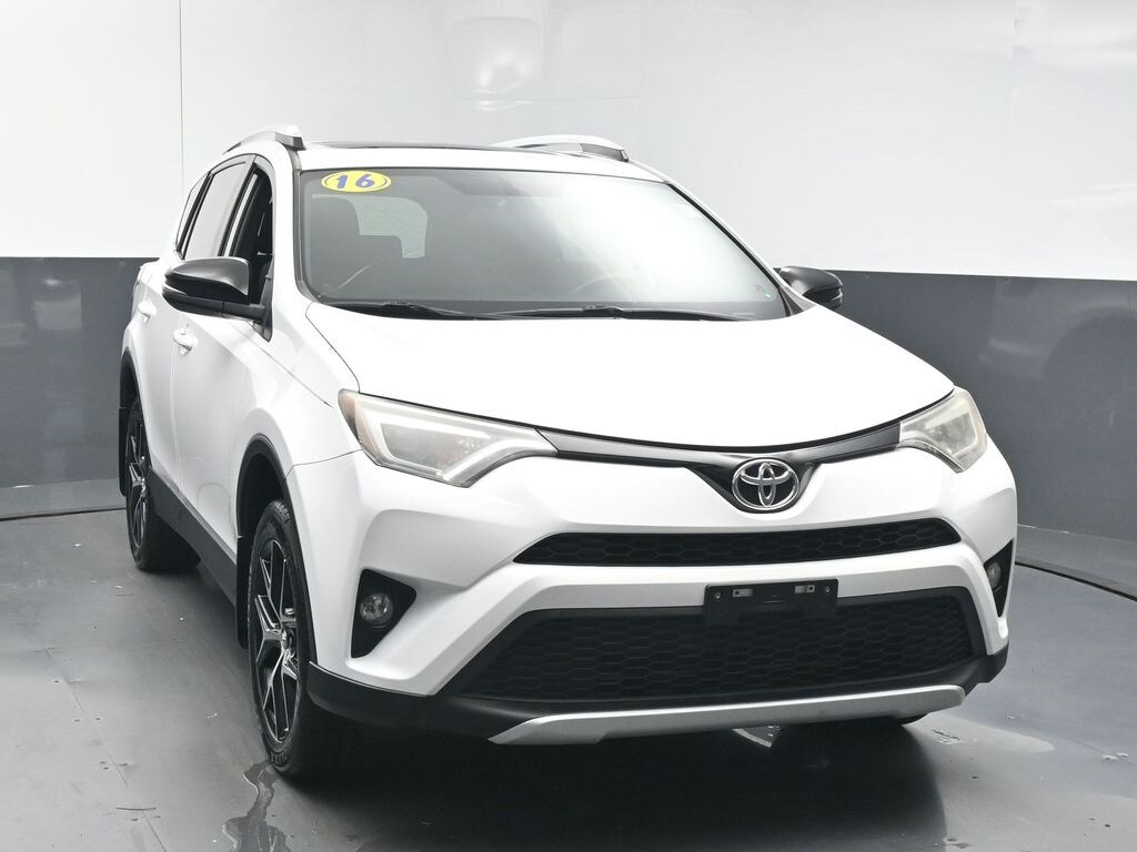 Used 2016 Toyota RAV4 SE with VIN 2T3JFREV7GW450830 for sale in Macon, GA