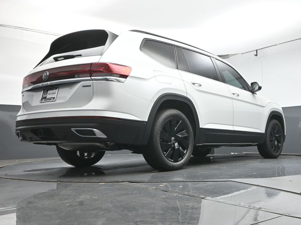 2026 Volkswagen Atlas SE w/Tech - Photo 36