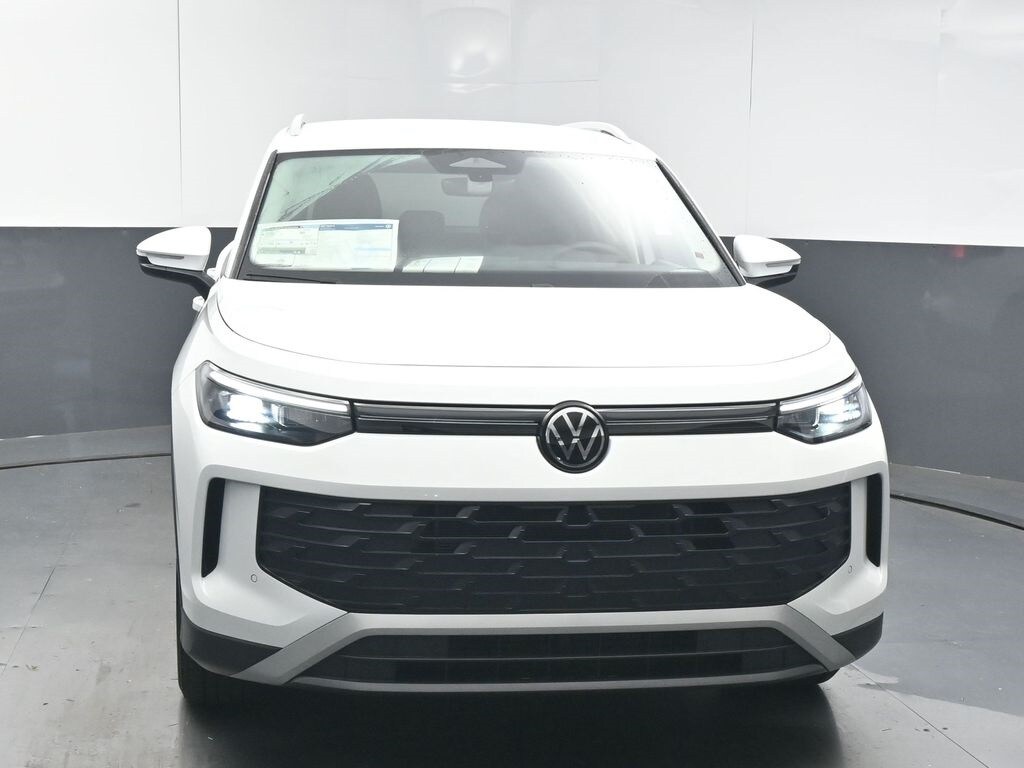 2026 Volkswagen Tiguan S photo 2