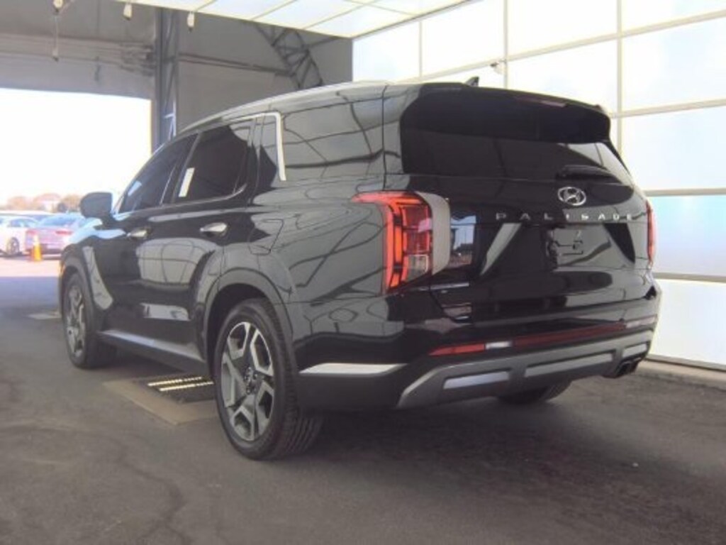 Used 2023 Hyundai Palisade SEL SUV