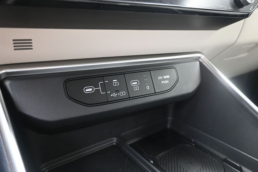 2026 Kia Carnival EX - Photo 13
