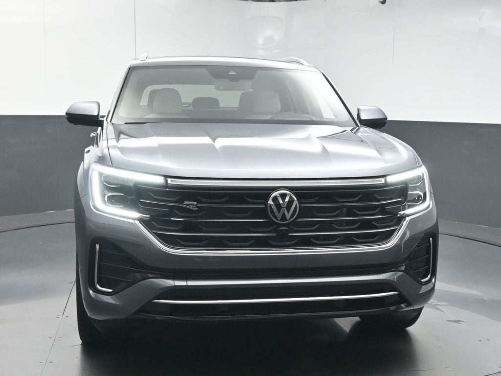 New 2025 Volkswagen Atlas Cross Sport 2.0T SEL Premium R-Line SUV