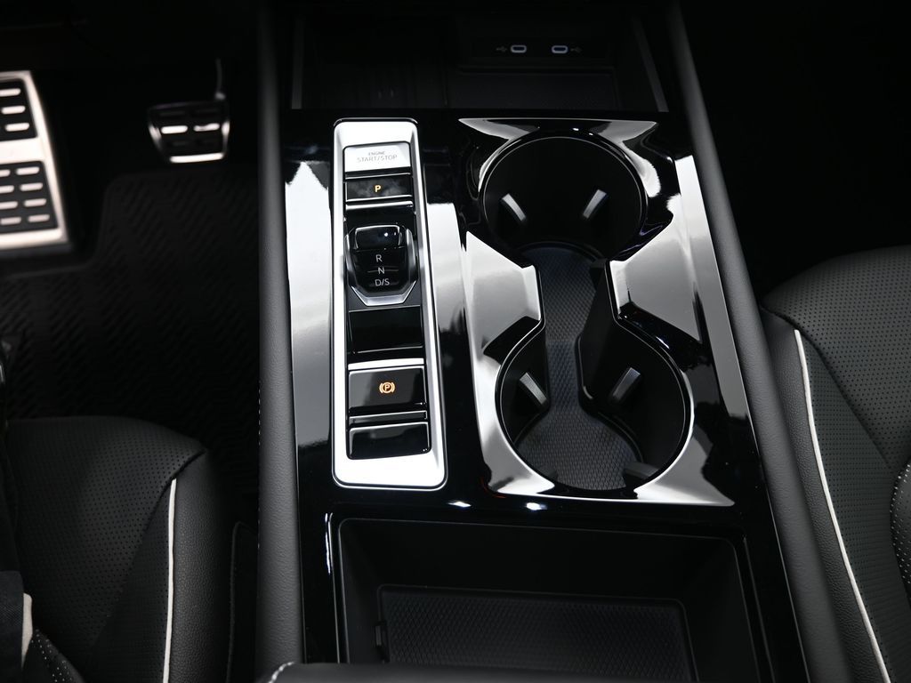 2026 Volkswagen Atlas SEL Premium R-Line - Photo 13