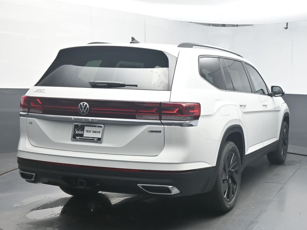 2026 Volkswagen Atlas SE w/Tech - Photo 7