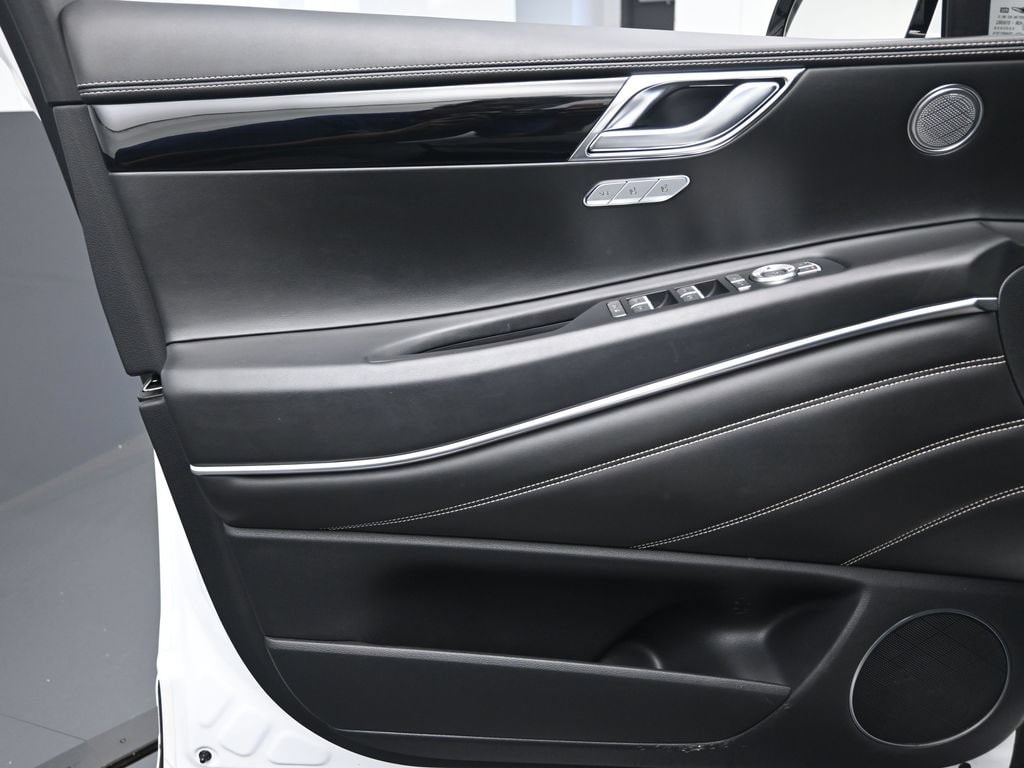 2021 GENESIS GV80 Standard - Photo 18
