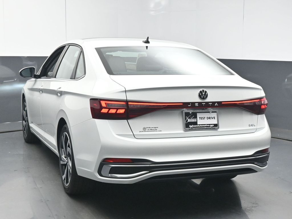 2026 Volkswagen Jetta SEL - Photo 6