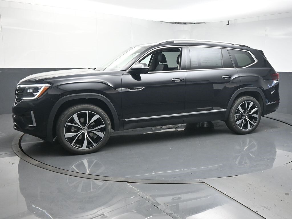2025 Volkswagen Atlas SEL Premium R-Line photo 4