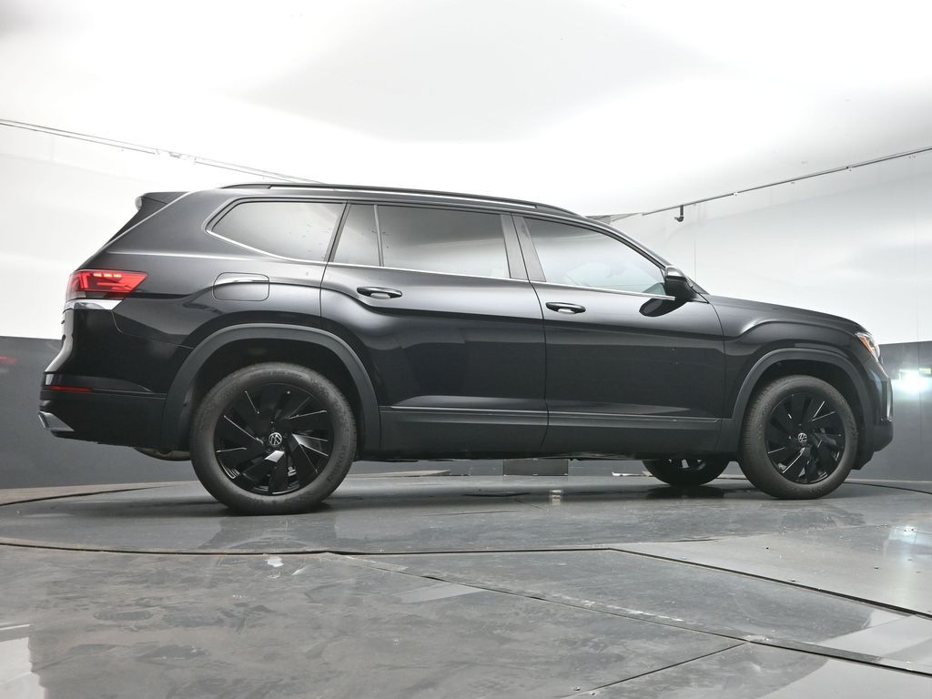 2026 Volkswagen Atlas SE w/Tech - Photo 39